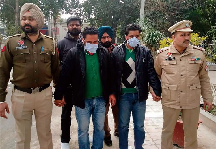 Two pedddlers in police custody in Amritsar