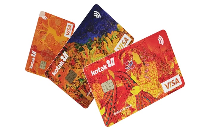 Kotak-debit-cards-international-fee-charges