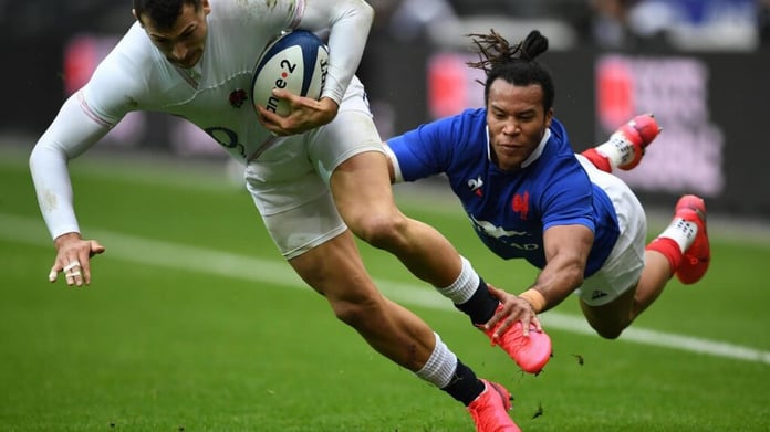 XV of France Teddy Thomas supported by Racing 92
