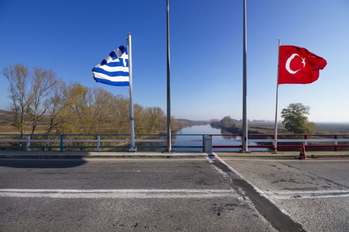 situation on the greek turkish border escalates