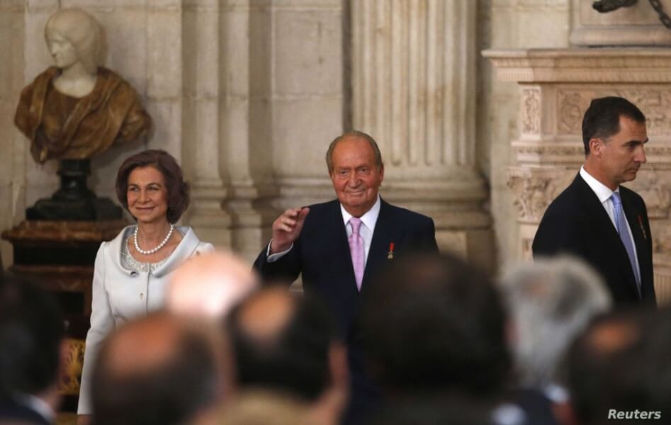 The Spanish Royal family's scandals reveals unsolicited Gift