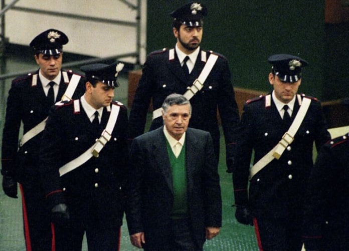 Italy: Authorities release mafia bosses from prison