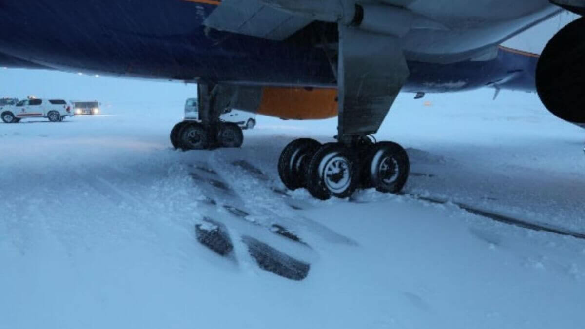 Accident, Aircraft, Iceland, Transport, Keflavík International Airport,