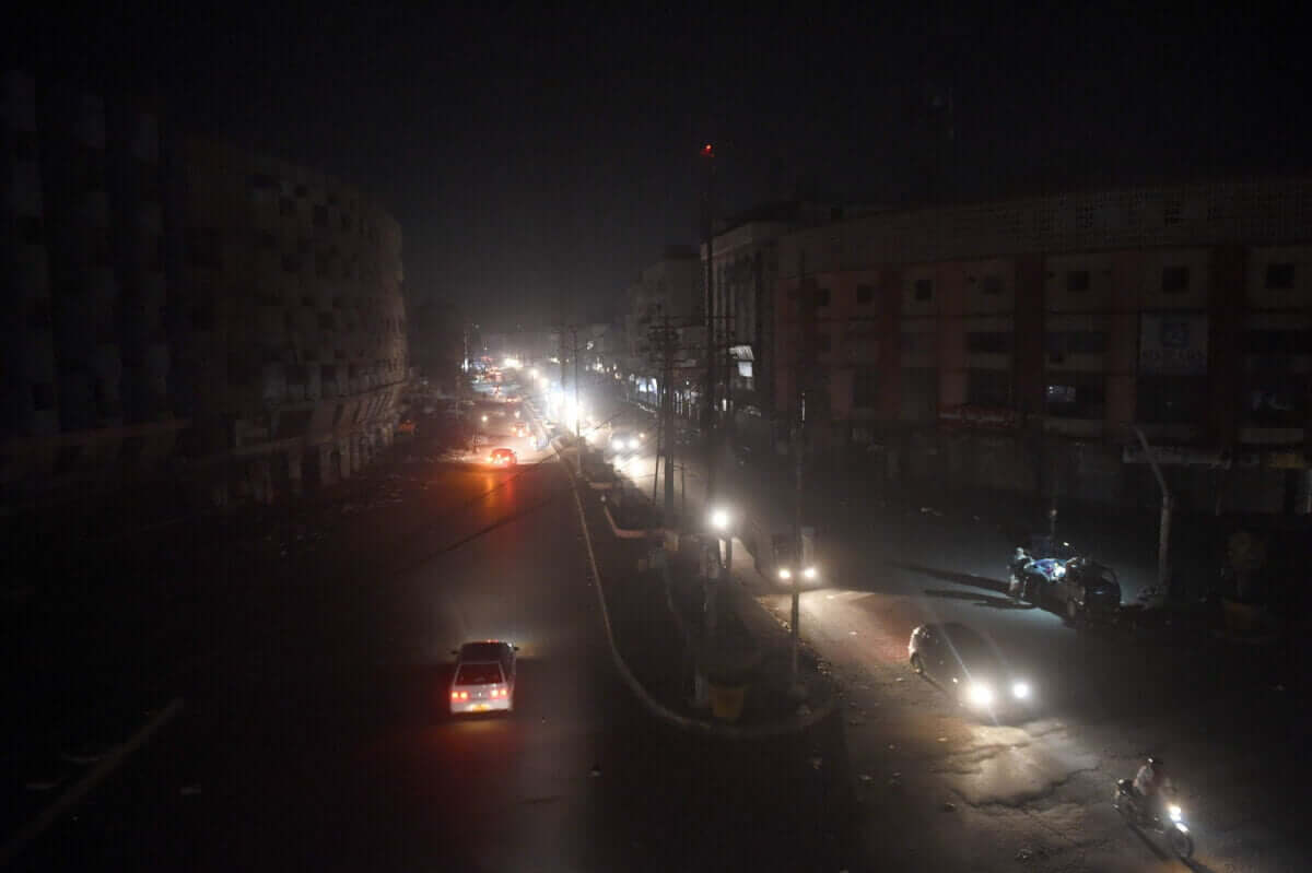 In Pakistan, a massive blackout plunges the country into darkness