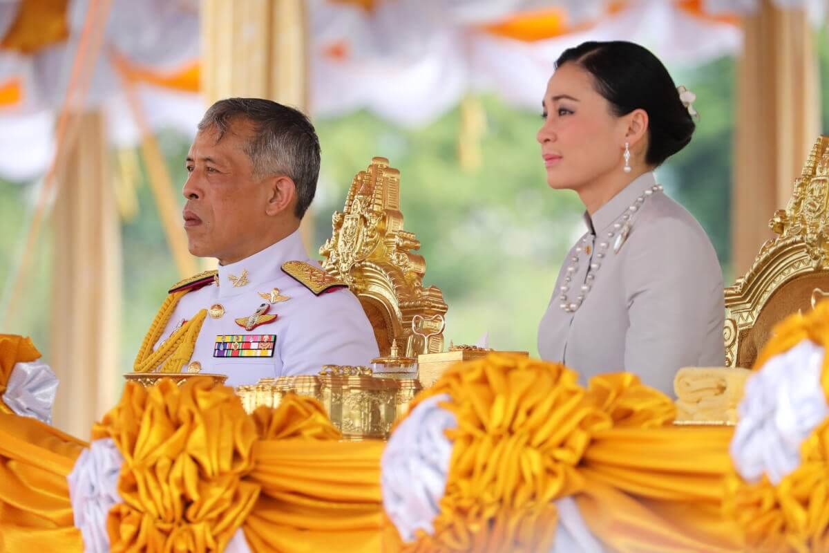 Thailand sentences a woman to 43 years for insulting the monarchy