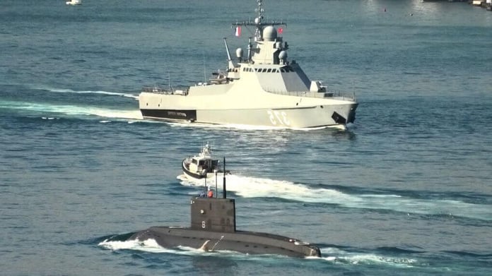 Russian submarine missing from NATO radars