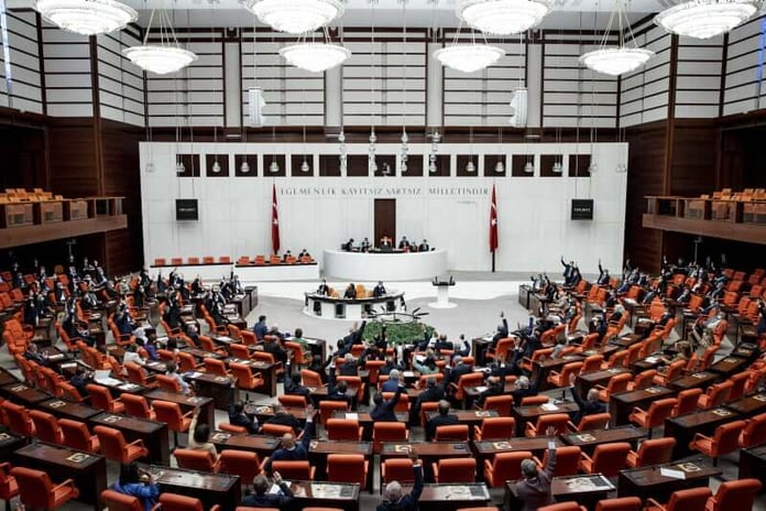 The Turkish Parliament condemns Biden's description of the events of 1915 as 