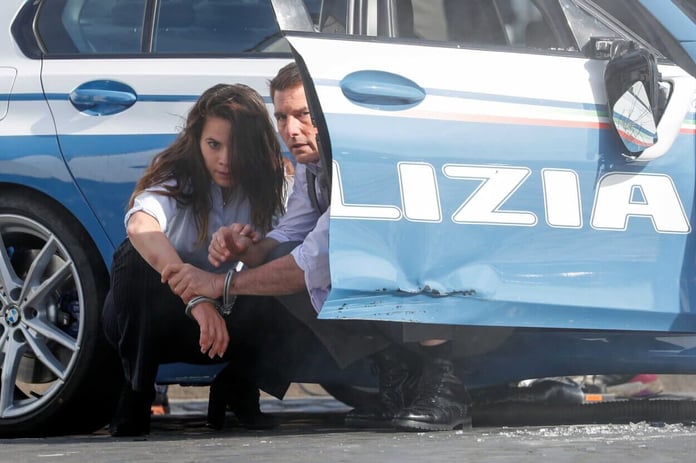 TOM-CRUISE-CAR-STOLEN-ROME-ITALY-MISSION-IMPOSSIBLE