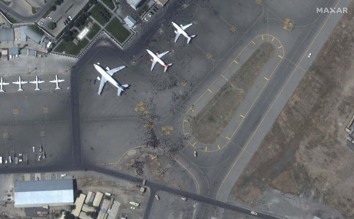 hamid-karzai-international-airport-kabul-afghanistan-shut-down