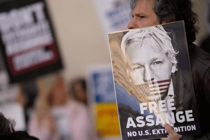 britain-agrees-to-extradite-julian-assange-to-the-united-states