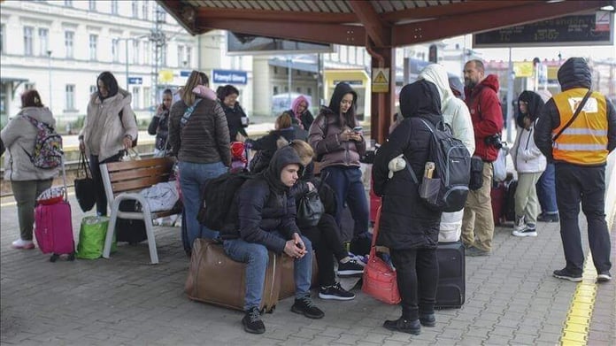 Poland.. Continued influx of Ukrainians to border towns