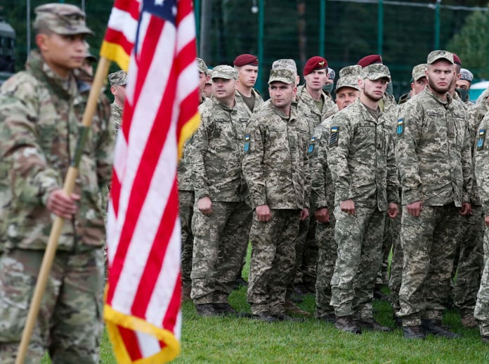 Washington and NATO are running the military operations in Ukraine