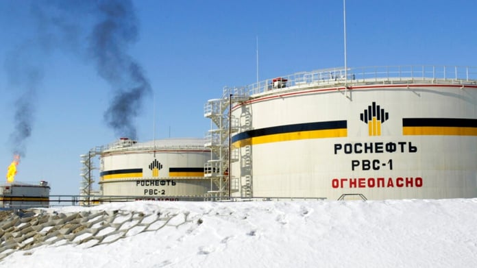 In Tuapse, a fire broke out at the Rosneft oil depot after a drone attack

