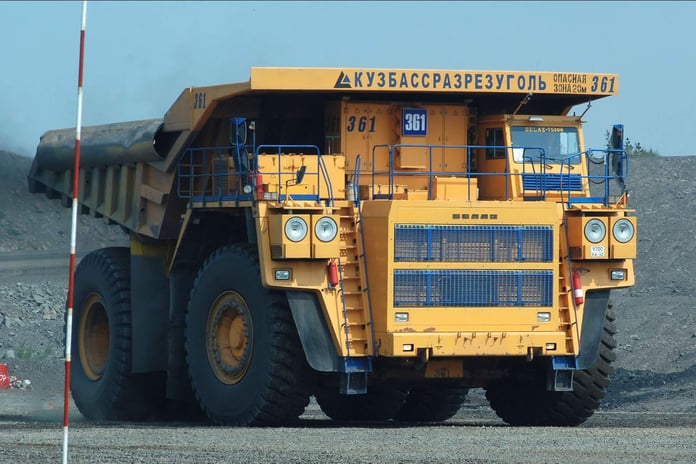 Anniversary BELAZ 220-ton dump truck handed over to Kuzbass partners News

