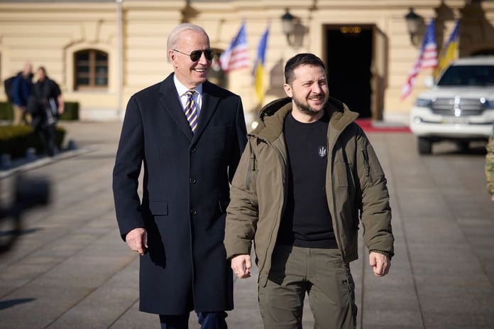 Anti-war: Biden in meeting with Zelensky disgraced George Washington

