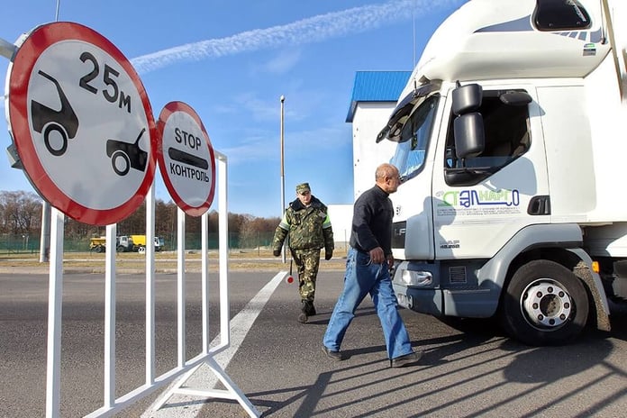 Lukashenka called the Polish authorities' decision to close the border to cargo carriers a 'stupid act'

