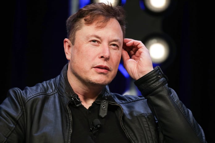 NYT: Musk fired one in 10 Twitter employees over the weekend - Reuters

