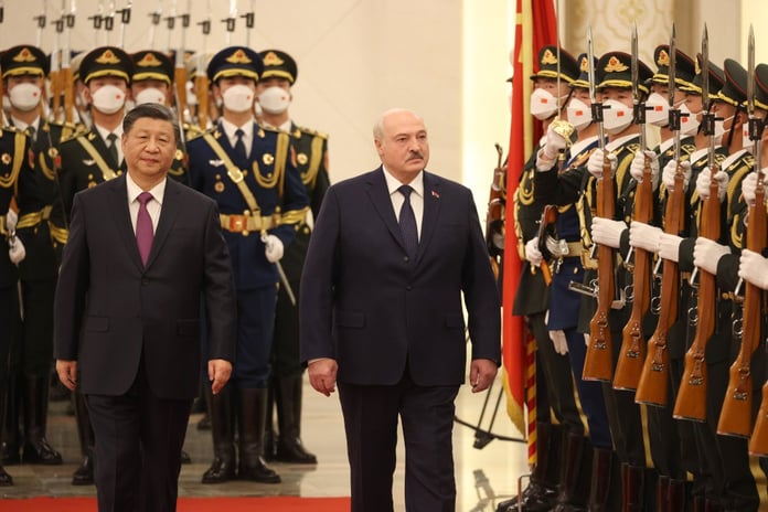  Alexander Lukashenko has arrived in Beijing.  What topics did the leaders of Belarus and China discuss during the talks?  - Russian newspaper

