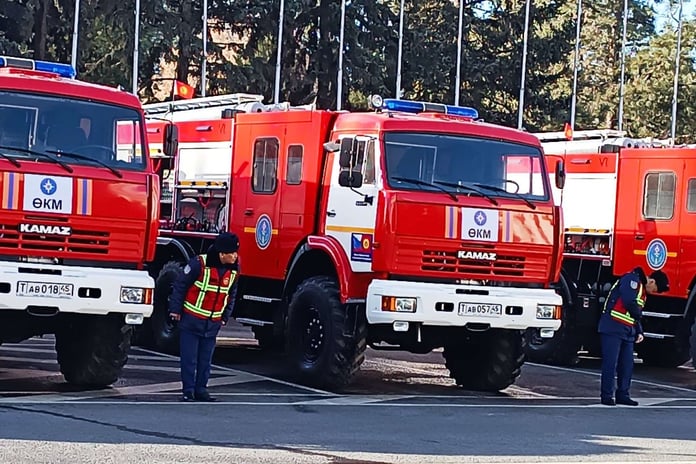 As part of the assistance program, Russia transferred special vehicles to Kyrgyzstan - Rossiyskaya Gazeta

