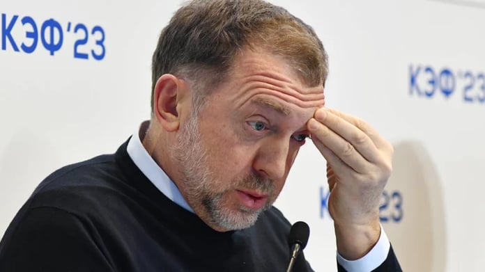 Deripaska called civil servants and security officials a 'serious burden' and called for their numbers to be reduced several times over.

