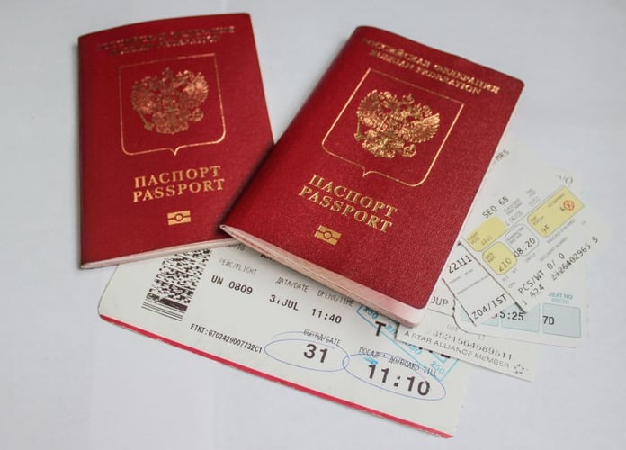 Hungarian diplomats lose visa-free trip to Russia


