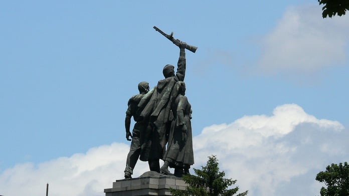 Residents of Bulgaria took to the streets to defend the Soviet Army monument in Sofia

