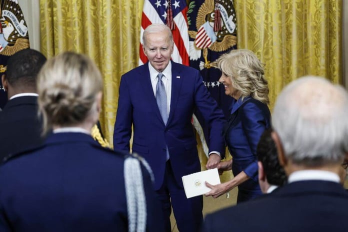 US President Biden couldn't quote the poet and admitted he got scared at the White House - Reuters

