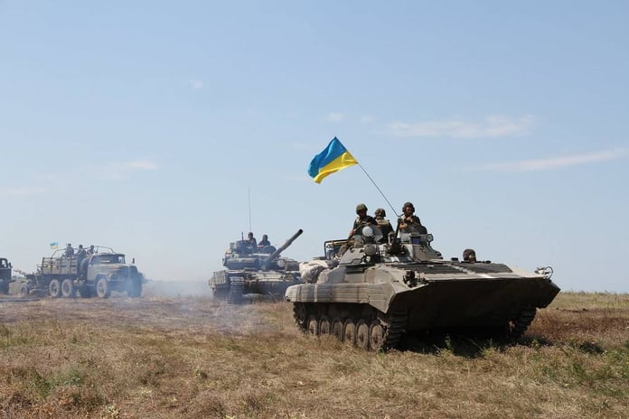 Ukrainian armed forces will try to take Crimea by cutting it off from outside supplies

