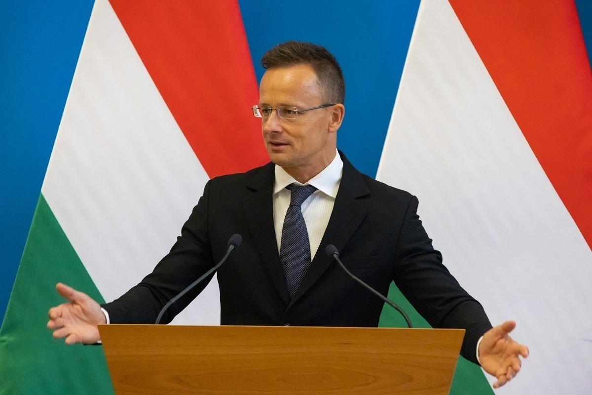 Szijjarto accused the European Commission of "Hungarian" behavior