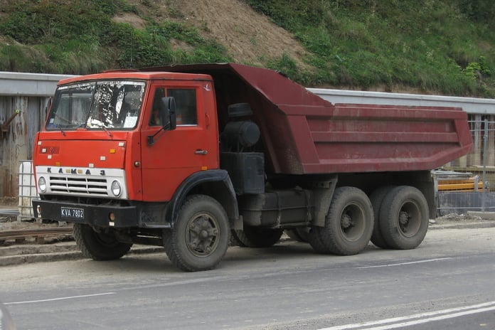 Chinese companies crowd out KAMAZ in truck rental segment

