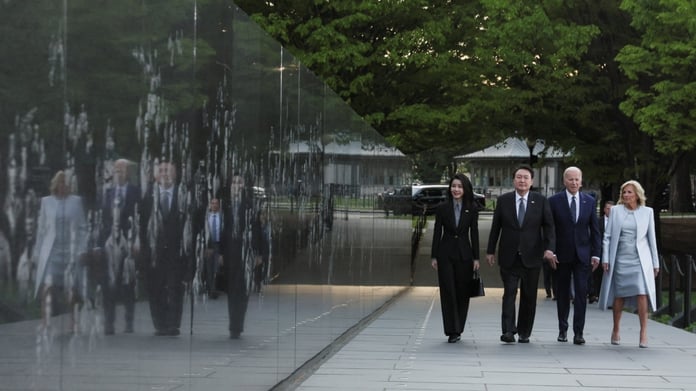 Biden receives South Korean President in Washington

