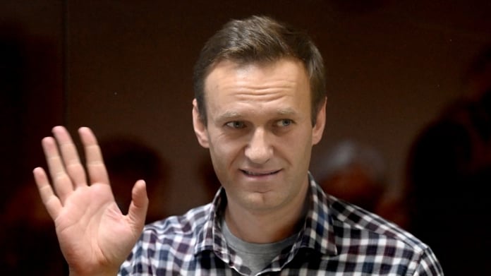 128 world famous cultural figures asked Putin to release Navalny

