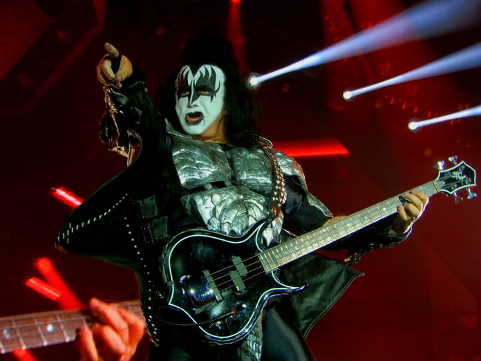 Gene Simmons got sick on stage - didn't let him stop and kept rocking

