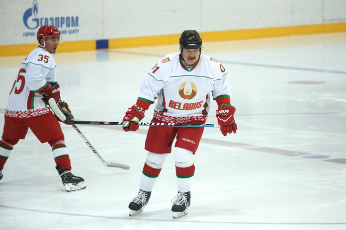 Hockey players Lukashenko won the first victory in the final of the amateur tournament Fox News

