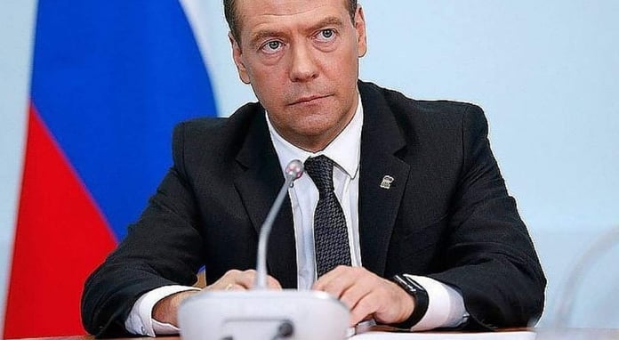 Medvedev compared Poland to an evil dog

