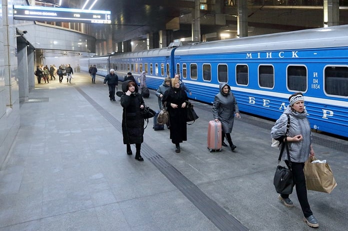 Passenger train to Arkhangelsk will run in Minsk News

