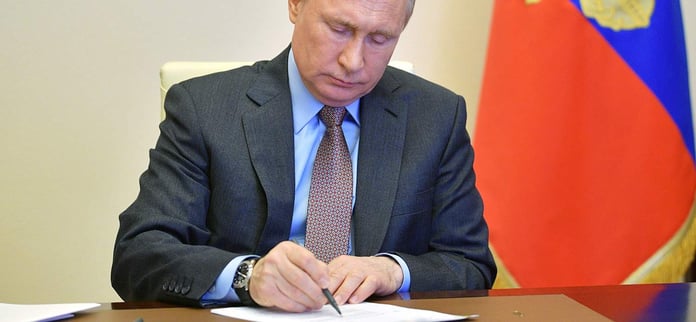 Putin hit back at seizure of Russian assets abroad

