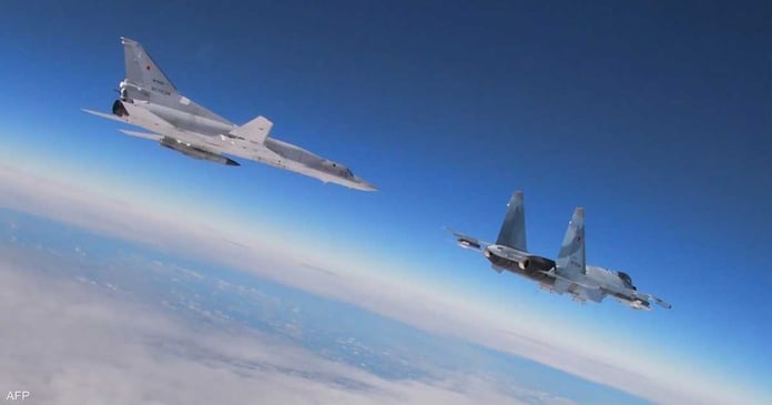 Russian fighter 'provokes' Polish plane 5 meters away

