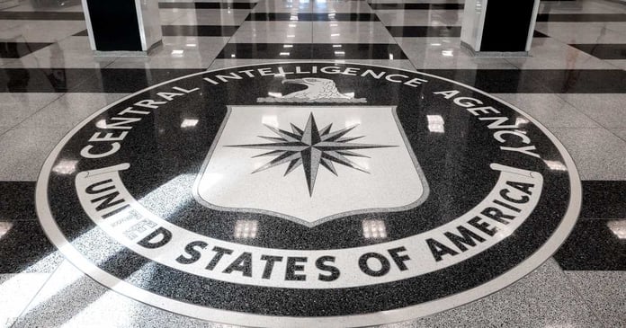 This way the CIA is flirting with 'Putin rejecters'

