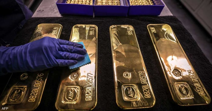 Gold heads for weekly decline amid debt ceiling optimism

