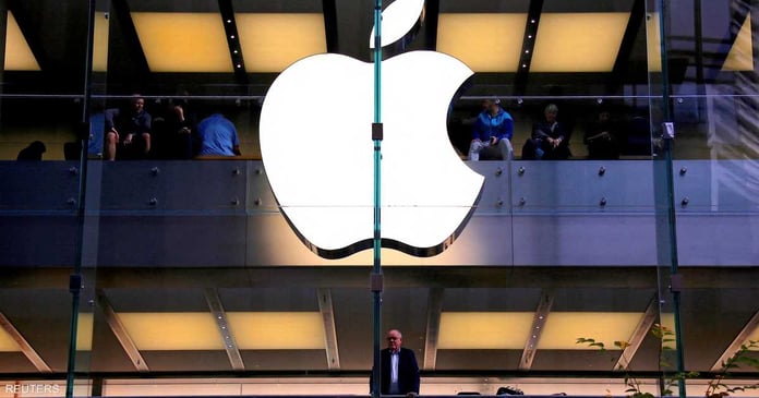 Apple strikes a billion dollar deal to make 5G components in America

