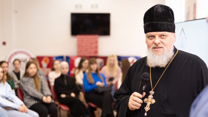 Archpriest Leonid Kalinin has been banned from service over his stance on the transfer of the Trinity icon to the Russian Orthodox Church

