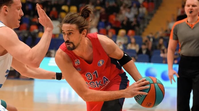 Basketball player Alexei Shved was attacked by unidentified assailants as he left a restaurant in Moscow

