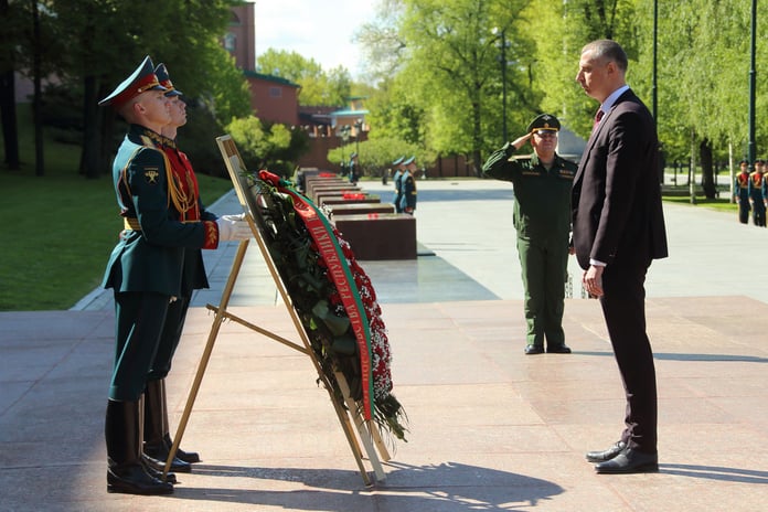 Belarusian Ambassador to Russia Lays Flowers at the Tomb of the Unknown Soldier Fox News

