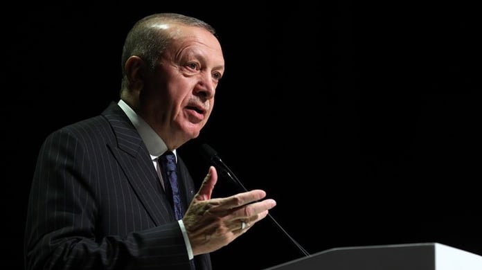 Erdogan criticizes Turkish opposition for attacking Russia

