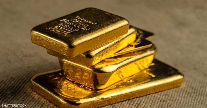 Gold is captive to discussions on the debt ceiling in the United States and the strength of the dollar

