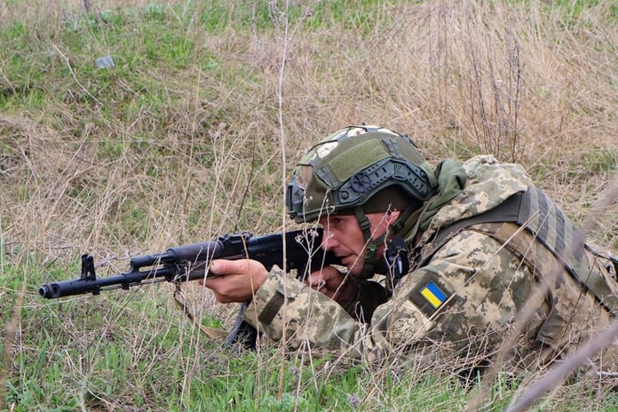 The Armed Forces of Ukraine present new models of NATO equipment to the front to intimidate

