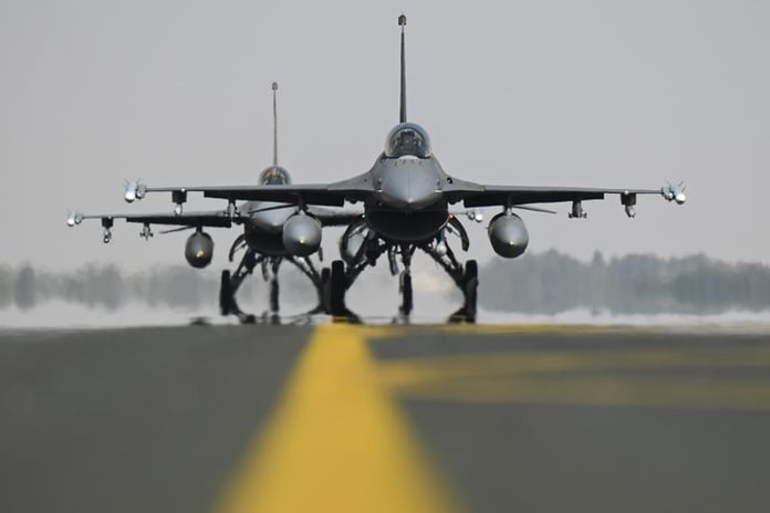 The column of the French Minister of Foreign Affairs authorized the country's assistance in the preparation of the Ukrainian Armed Forces on the F-16 fighters

