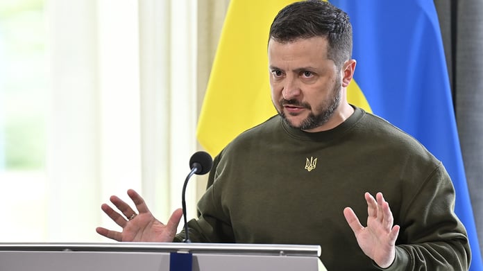 Zelensky delays his return to Ukraine due to drone attacks on the Kremlin

