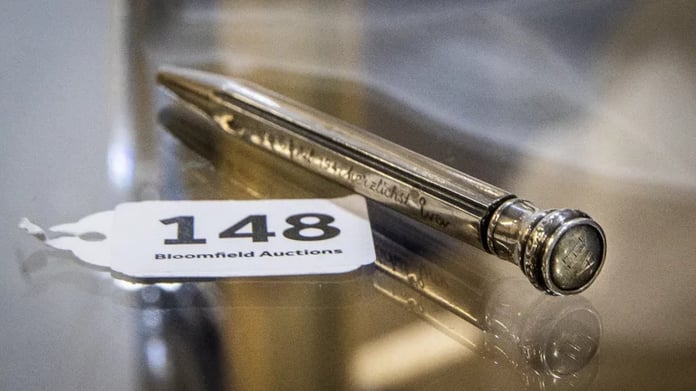 Hitler's pencil sold at auction in Britain for $6.7 thousand

